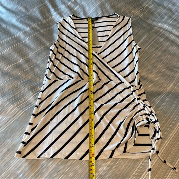 NWT Banana Republic Petites small striped crossover top - Picture 6 of 6
